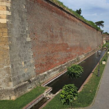 Visit Alba Iulia in December